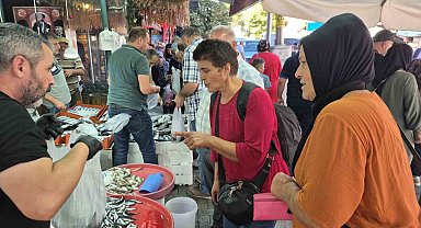 Bartın'da palamutun tanesi 60 TL'ye düştü