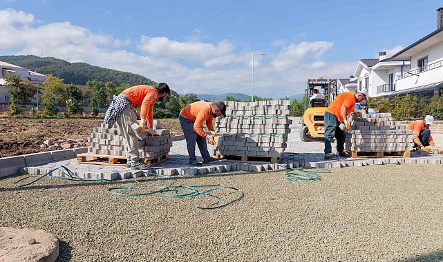 Başiskele'de üstyapı mesaisi