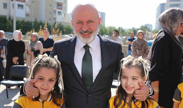 Başkan Çolakbayrakdar: "Büyük ve güçlü Türkiye'nin geleceğini inşa edecek nesiller yetiştiriyoruz"