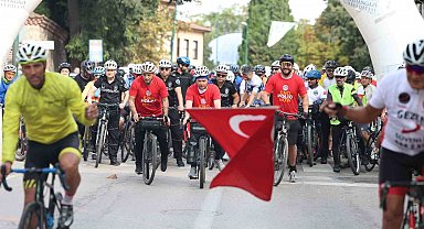 Başkan Erkan Aydın, farkındalık için pedal çevirdi