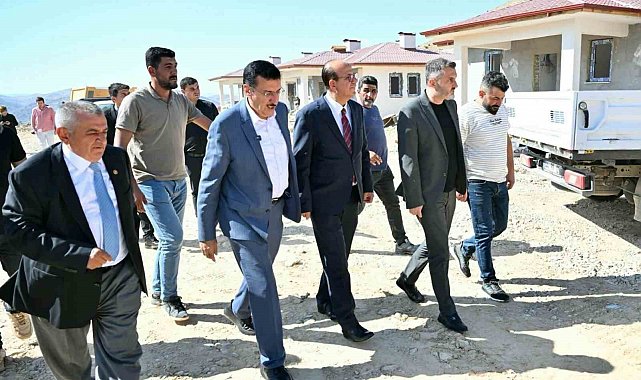 Başkan Geçit'ten Kadiruşağı Mahallesi'ne köprü müjdesi