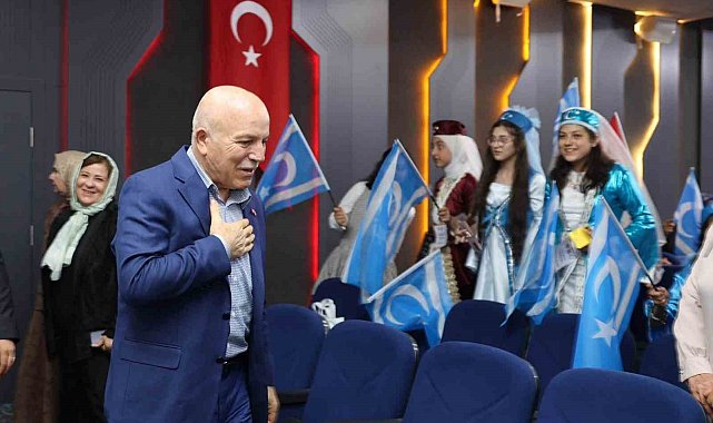 Başkan Sekmen: "Türkmen kardeşlerimizle aramızdaki bağ, sınırları aşan kadim bir kardeşlik hukukudur"