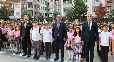 Başkan Söğüt yenilenen okul kantinini inceledi