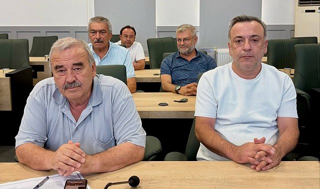 Başkanlık seçiminde CHP'nin adayına 'Boş' oy atan Gündüz, AK Parti'ye geçti