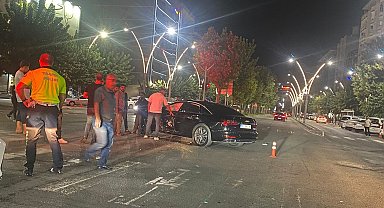 Batman'da iki otomobil çarpıştı: 2 yaralı