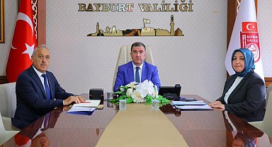 Bayburt'ta 19 Eylül Gaziler Günü yürüyüşü düzenlendi