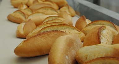 Bayburt'ta ekmeğe 3 lira zam geldi