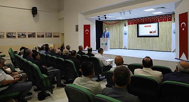 Bayburt'ta okul müdürleri yeni eğitim öğretim yılı için toplandı