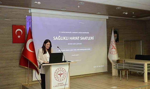 Bayburt'ta sağlık çalışanlarına liderlik eğitimi verildi