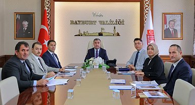 Bayburt'ta sosyal yardım vakıflarının çalışmaları değerlendirildi