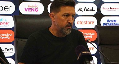 Besnik Hasi: "Ayaklarımızın yere basması gerekiyor"