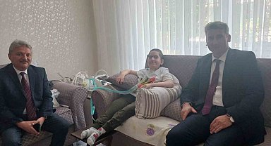 Beyşehir'de evde eğitim gören öğrenciler unutulmadı