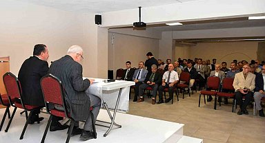 Bilecik Müftülüğü görevinden alınan Dilek, imam hatiplerle vedalaştı