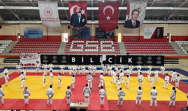 Bilecik'te 58 judocu sınav için ter döktü