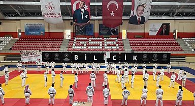 Bilecik'te 58 judocu sınav için ter döktü