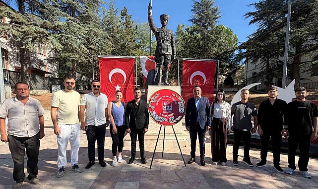 Bilecik'te CHP'nin kuruluş yıl dönümünü kutlandı