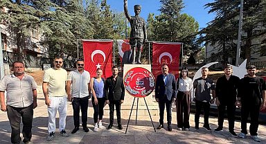 Bilecik'te CHP'nin kuruluş yıl dönümünü kutlandı