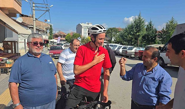 Bisikletle dünya turuna çıkan Avustralyalı gezginin Türk hayranlığı: "Siz inanılmazsınız"