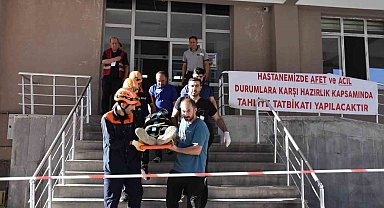 Bitlis Devlet Hastanesi'nde deprem tatbikatı yapıldı
