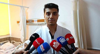 Bitlis'te 70 yaşındaki hastaya 7,5 saatlik kapalı bağırsak ameliyatı