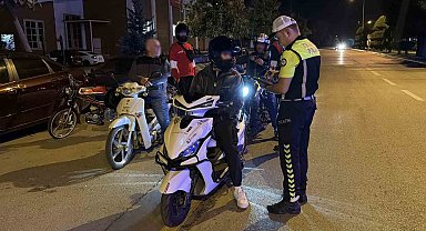 Bolu'da gece denetiminde motosikletlilere hayati uyarı