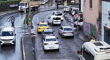 Burası Hindistan değil Eyüpsultan: Günlerce süren yol çalışmaları çileye döndü