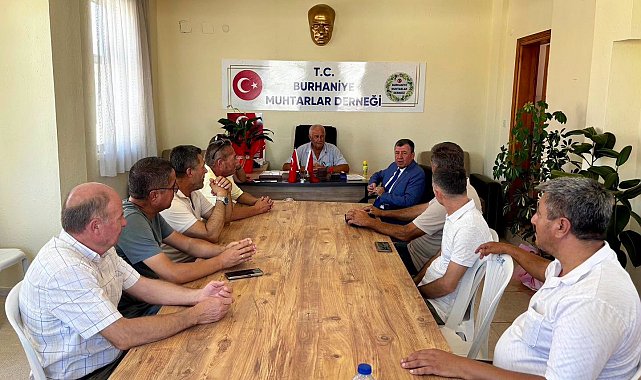 Burhaniye'de muhtarlar toplantısı yapıldı