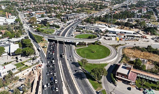 Bursa'da Mudanya Yolu'ndaki yeni köprü trafiğe açıldı: Trafik akışı yeniden düzenlendi