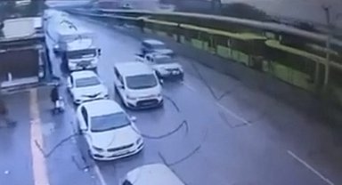 Bursa'da sabah saatlerinde peş peşe iki kaza