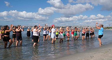 Büyükçekmece'de sporun ritmi denize taştı
