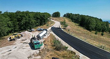 Büyükşehir, 3 ilçede 50 kilometrelik yolu yeniledi
