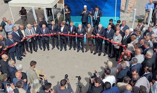 Büyükşehir Çat'taki yatırımlarını törenle hizmete açtı