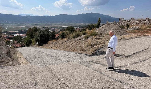 Çameli'de Yeni Mahalle'nin yolları asfaltlanıyor