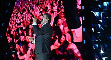 Çanakkale Kültür Yolu Festivali'nin müzik maratonu Bayhan'la son buldu