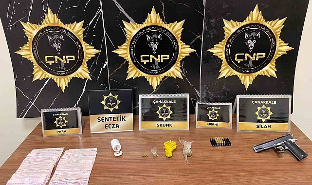 Çanakkale'de çeşitli suçlardan aranan 8 şüpheli tutuklandı