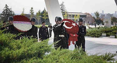 Cemal Gürsel mezarı başında anıldı