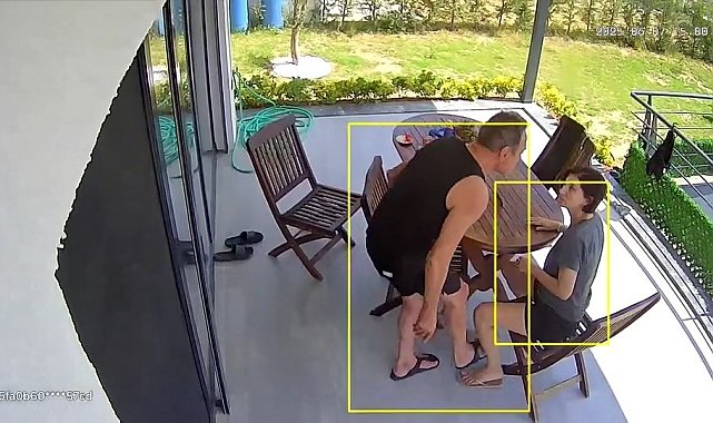 CHP'li Berhan Şimşek birlikte yaşadığı kadına şiddet uygulayınca uzaklaştırma aldı