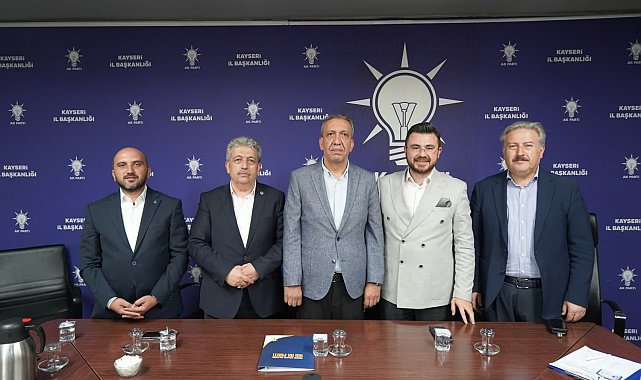 CHP'li Meclis Üyesi Ağca, AK Parti'ye katıldı