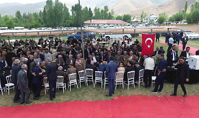 Cilo'nun eteklerinde 15 bin kişilik düğün