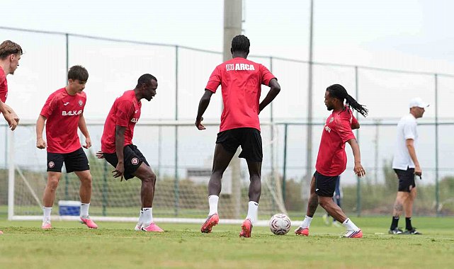 Çorum FK'nın Antalya kampı sürüyor