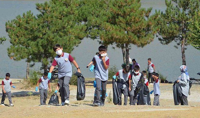 Çorum'da 250 kişi çevre temizliği yaptı