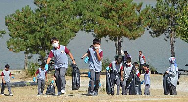 Çorum'da 250 kişi çevre temizliği yaptı