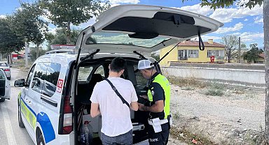 Çorum'da dron destekli trafik denetimi: Kırmızı ışık ihlali yapan sürücülere toplam 100 bin TL ceza