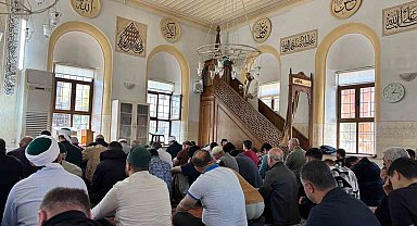 Cuma Hutbesi'nde sosyal medya uyarısı: "Bir paylaşım yıllarca taşınacak yaraya dönüşebilir"