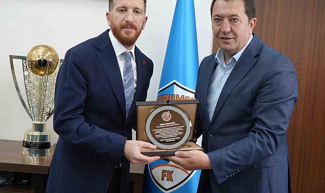 DAGC'den Erzurumspor Başkanı Ahmet Dal'a başarı plaketi
