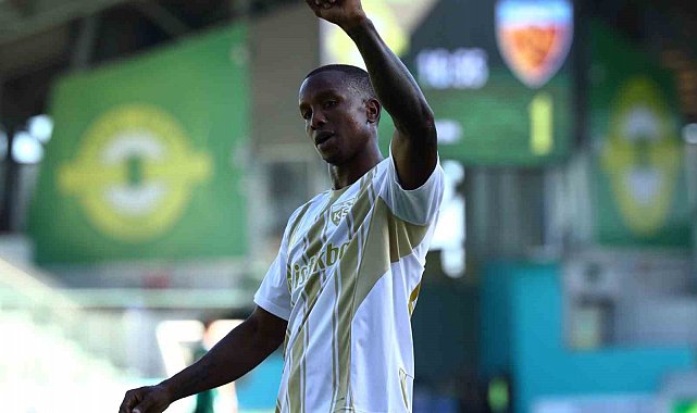 Daniel Moreno gol perdesini araladı