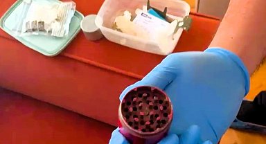Denizli iş dünyasına düzenlenen uyuşturucu baskınında gözaltına alınan 10 kişi serbest bırakıldı