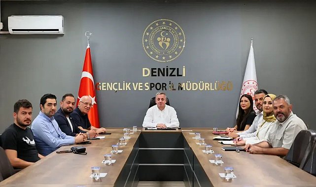 Denizli'de yeni futbol sezon öncesi antrenman saha planlaması yapıldı