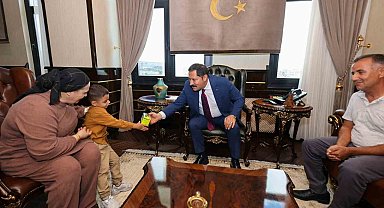 Depremde 20 günlükken enkazdan kurtarılan Kerem bebek hayata tutundu