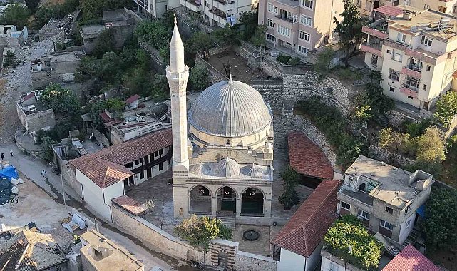 Depremde hasar alan 5 cami yeniden ibadete açılıyor